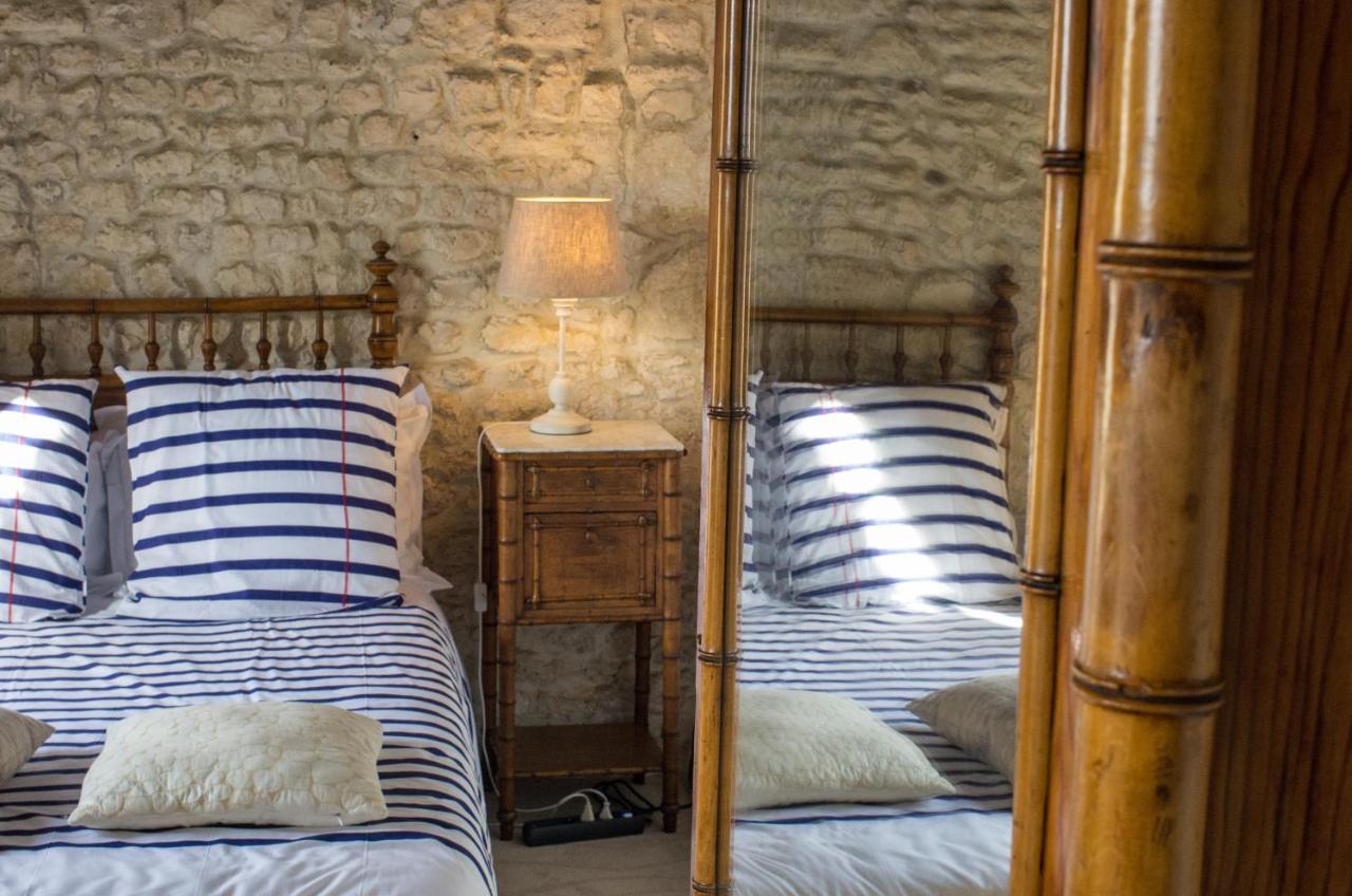 Logis Saint Leonard Dompierre-sur-Mer Exterior foto