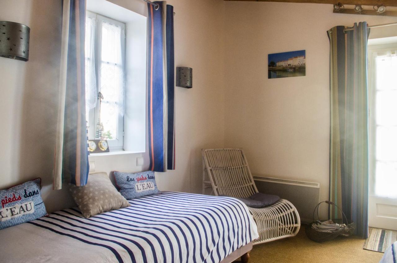 Logis Saint Leonard Dompierre-sur-Mer Exterior foto